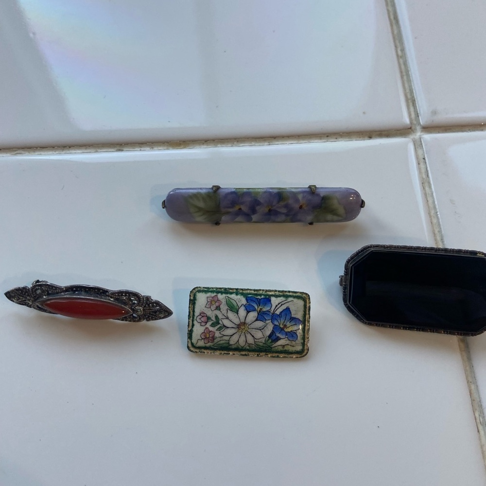 Vintage Floral and Gemstone Brooch Lot - Lavender, Blue, Coral, Black